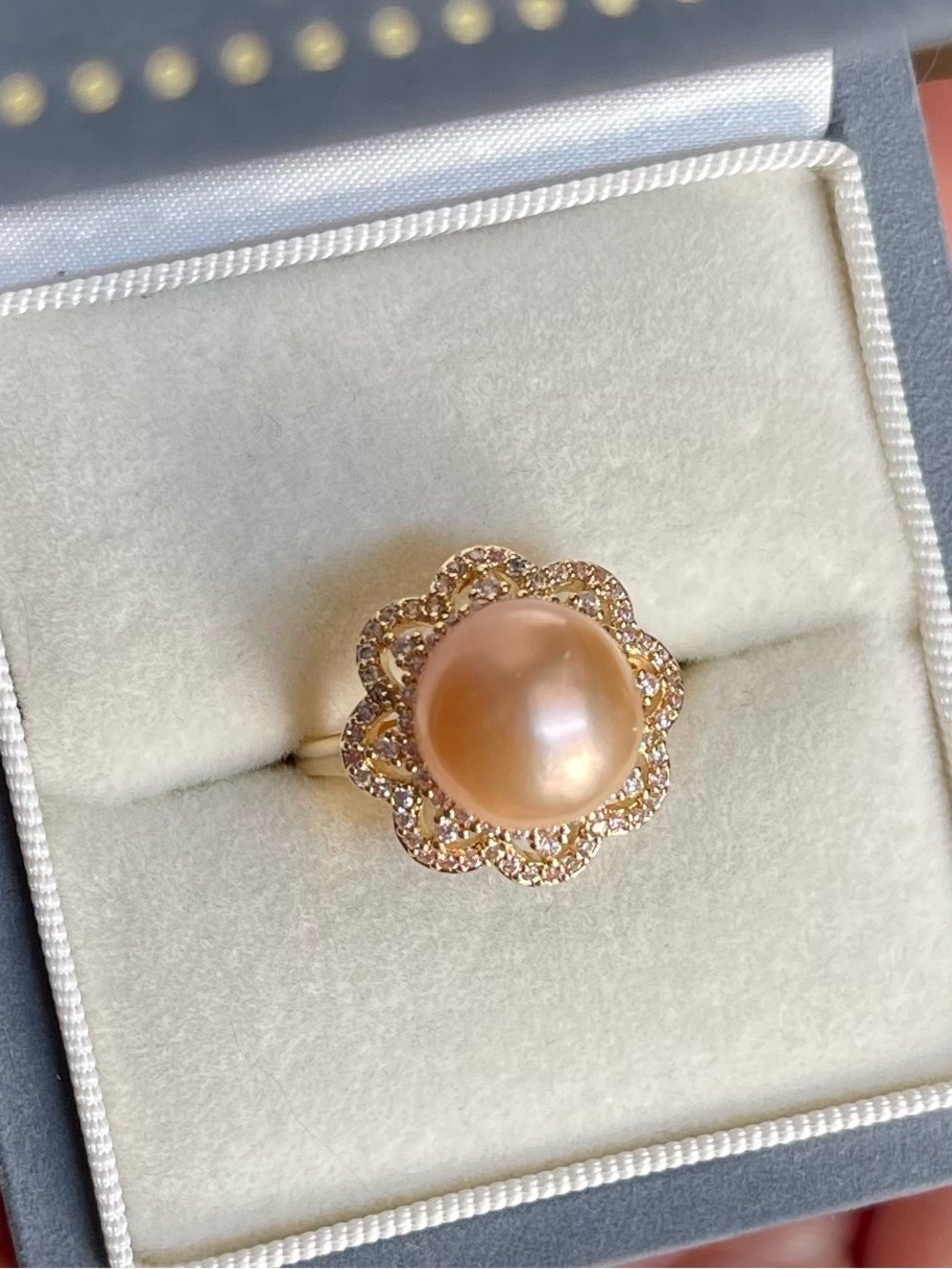 11 mm Freshwater Pearl Flower Halo Ring - Gold-tone Peach Pearl